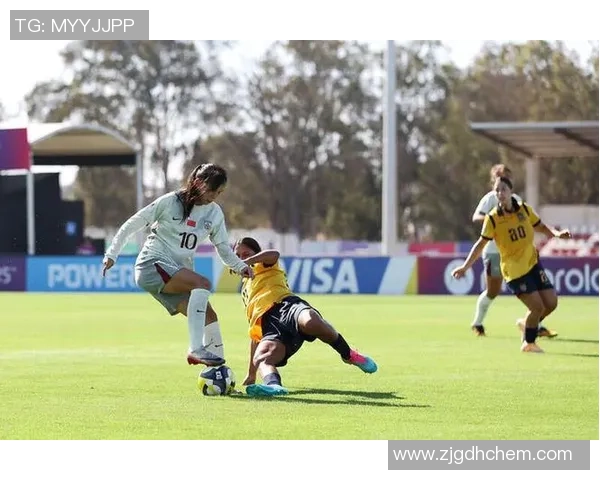 宋语失误被断图雷空门得分 U17美国女足4-1领先扩大优势 宋语失误被断图雷空门得分 U17美国女足4-1领先扩大优势